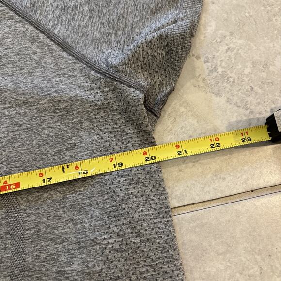 Lululemon University Of Florida Gators Swiftly Tech Short Sleeve Sz 16 Gray - Picture 5 of 10